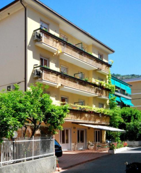 Residence Glicini Finale Ligure